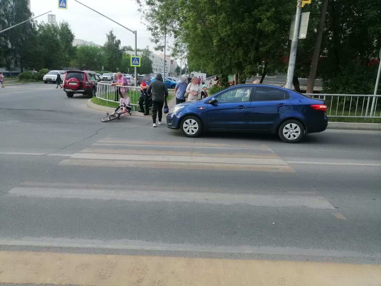 Мальчики набережные челны. В Челнах сбили мальчика. Сбил девушку в Набережных Челнах. Сбили мальчика Набережные Челны. В Набережных Челнах сбили ребенка.